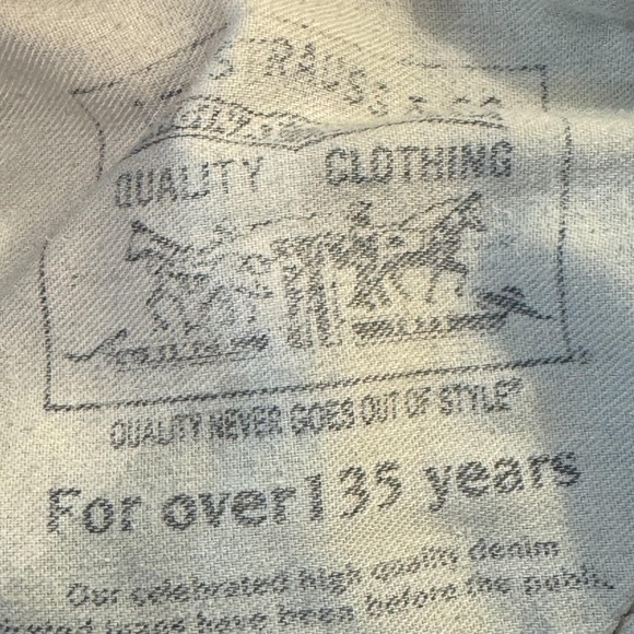 Vintage Levis Jeans Mens 28x31 (28x30) Blue Straight Leg Distressed Hem Denim - Picture 5 of 8